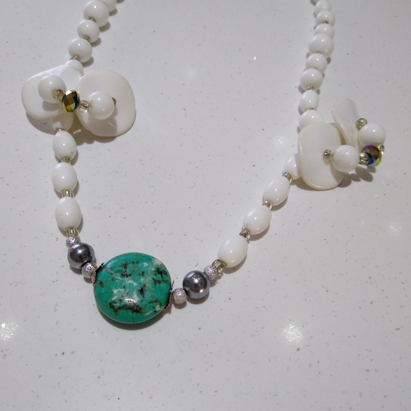 Homemade Women's Necklace One of a Kind - Picture 5 of 5